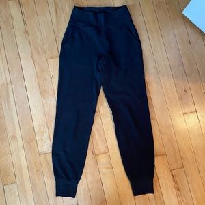 Lululemon joggers